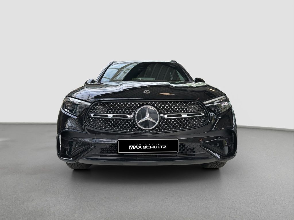 Fahrzeugabbildung Mercedes-Benz GLC 200 4MATIC AMG*Night*Navi*KeyLess*PDC*RFK