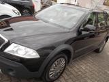 Skoda Octavia Combi Scout 4X4 - Skoda Octavia aus 2009: Scout
