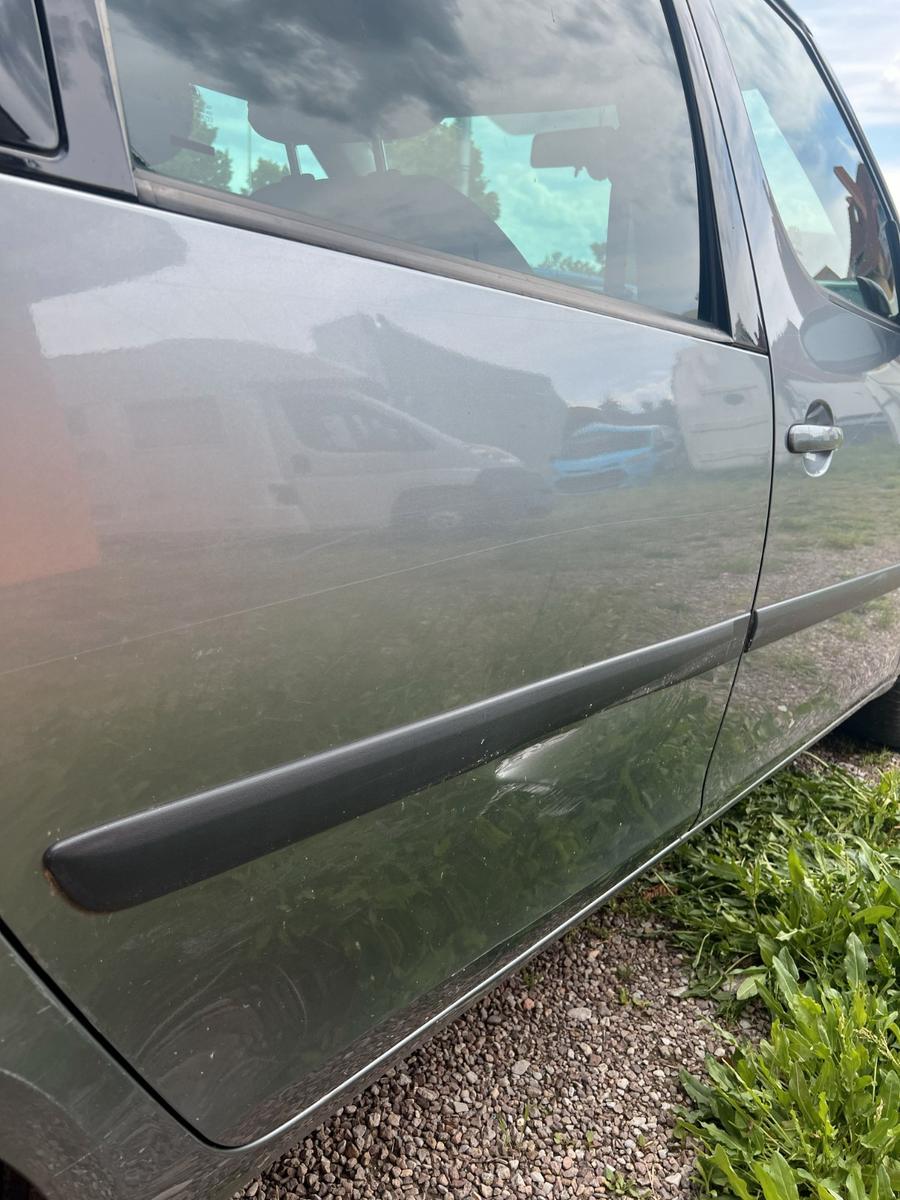 Skoda Roomster 2011 — photo 18