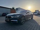 BMW 750i M-Paket | Scheckheftgepflegt BMW 