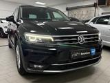 Volkswagen Tiguan 1.4 TSI Highline*VIRTUAL*ACC*LED*SHZ*PARK - Volkswagen Tiguan mit Benzin-Antrieb: Geländewagen