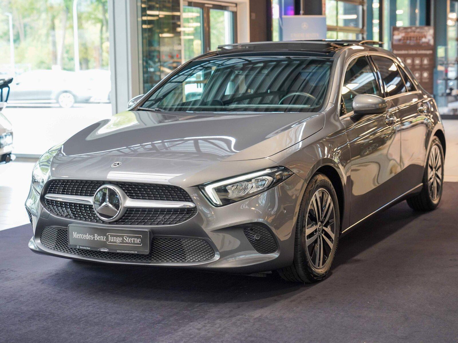 Mercedes-Benz A-Class d Progressive Standheizung DISTRONIC Pano, миниатюра 7