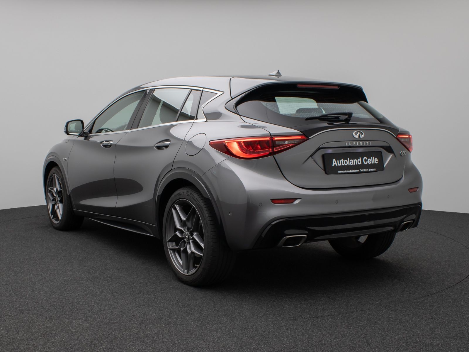 Fahrzeugabbildung Infiniti Q30 2.2 d Premium 360°Panorama Navi Sitzhzg LED