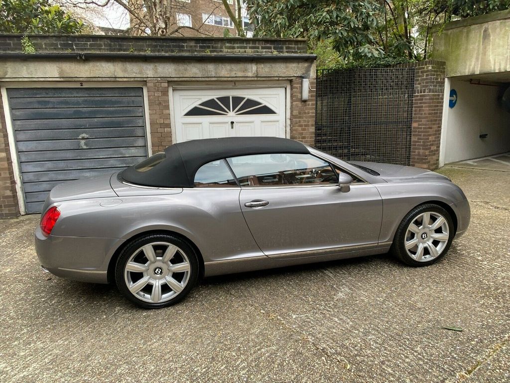 Bentley Continental GTC
