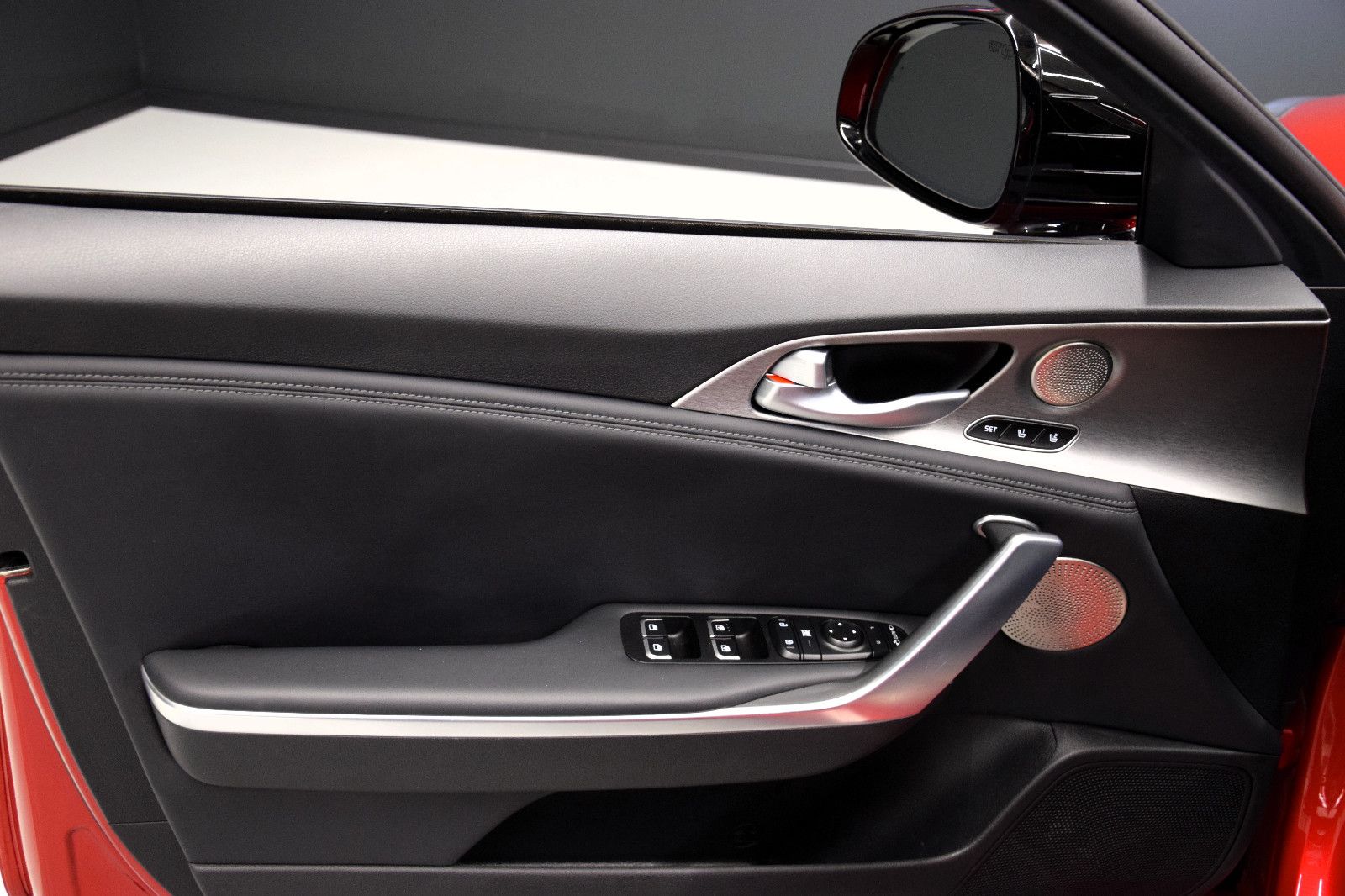Fahrzeugabbildung Kia Stinger GT 4WD Pano Sitzbelü. Leder HuD h/k ACC