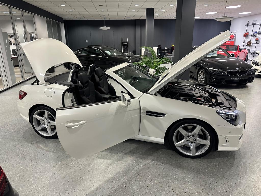 Mercedes-Benz SLK 250