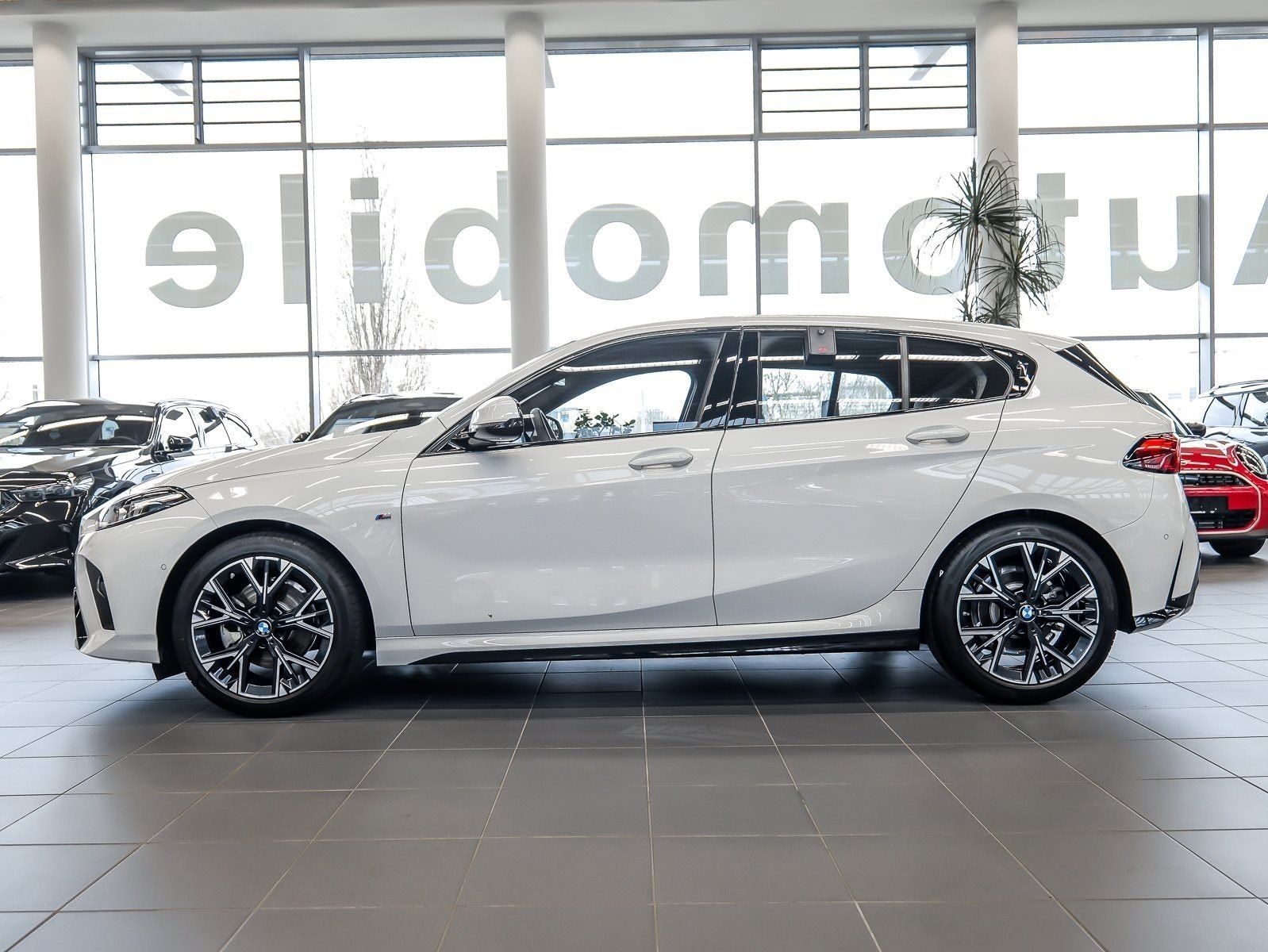 BMW 120 - Bild 9