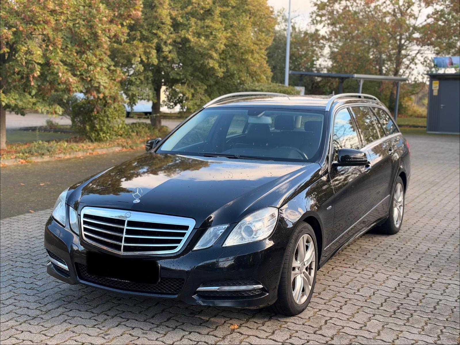 Mercedes-Benz E 200