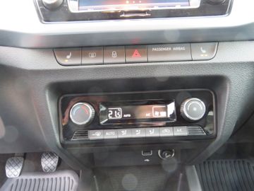 Fahrzeugabbildung SKODA Fabia Combi Ambition NAVI/APP GJ SITZH.CLIMATR.1