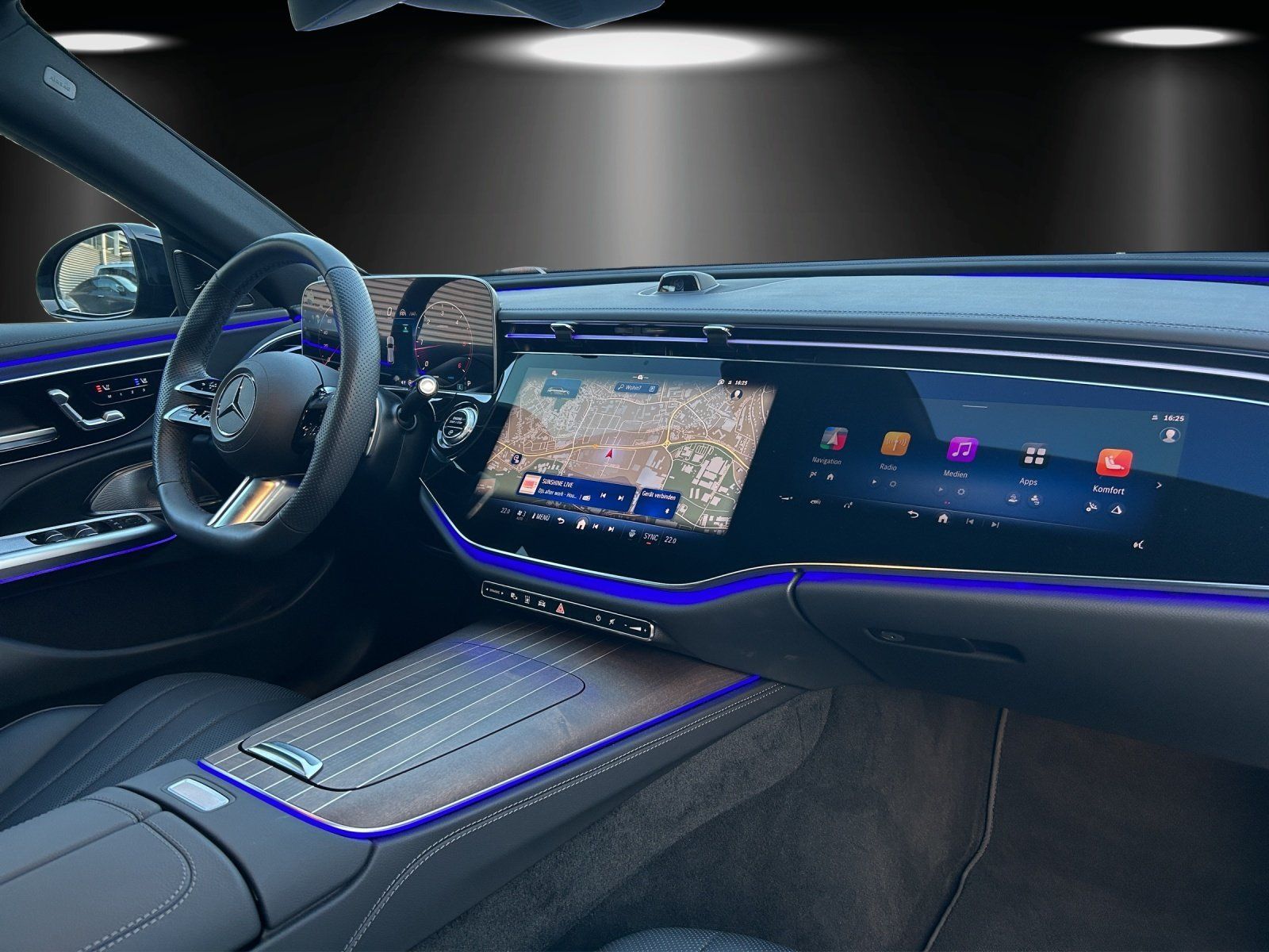 Fahrzeugabbildung Mercedes-Benz E 220 d T €95k AMG Prem Standhz DISTRO Hyper AHK