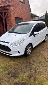 Ford Zum Verkauf steht ein Ford B-Max 1.4 einem... - Ford B-Max in Hamburg