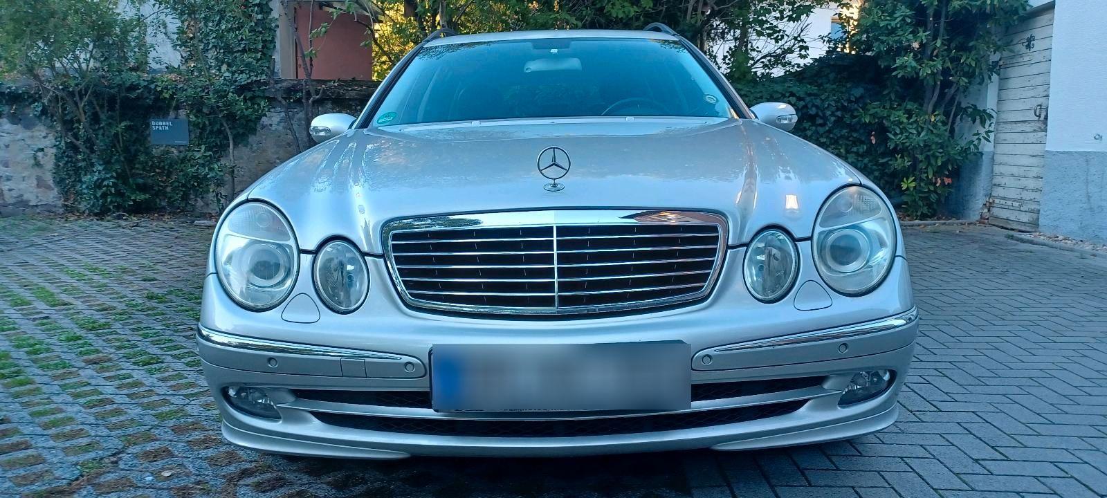 Mercedes-Benz E350, 2005