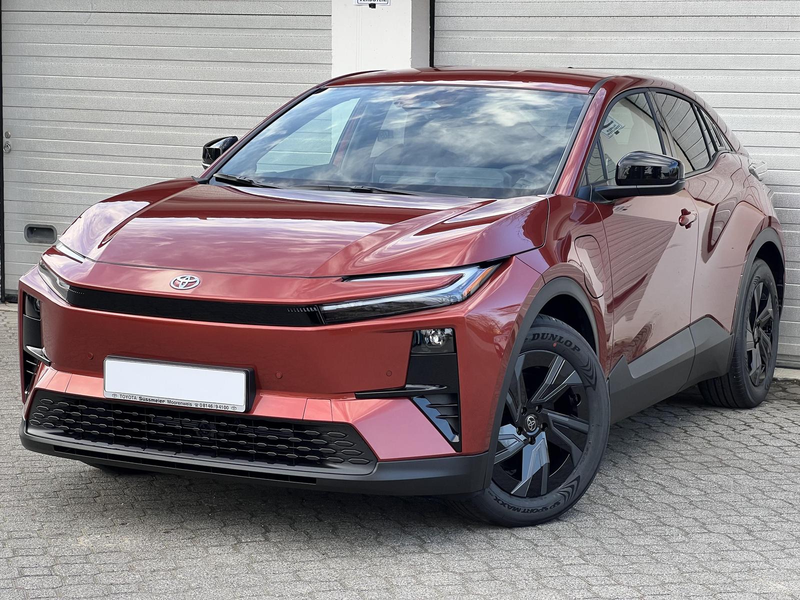 Toyota C-HR + 165 kW Teamplayer elektr. Heckklappe