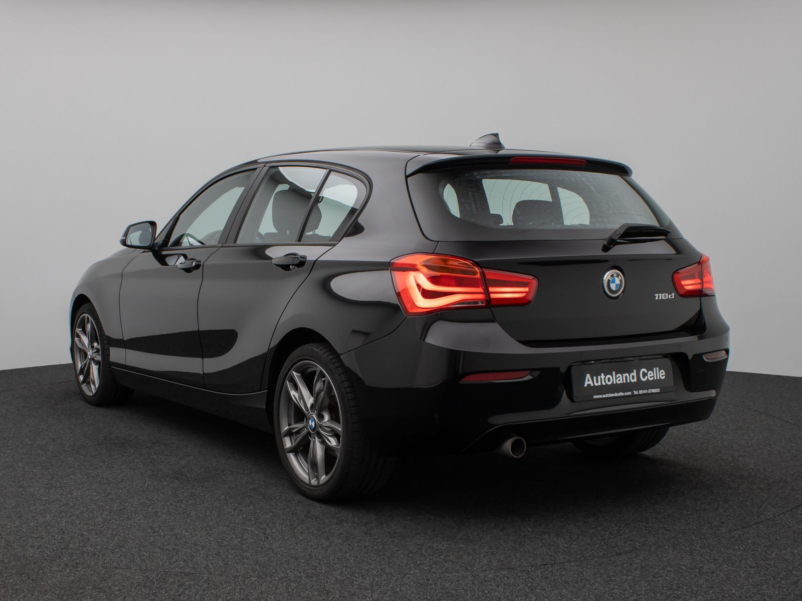 Fahrzeugabbildung BMW 118d Advantage PDChint Sitzhzg Geschwindigkeits