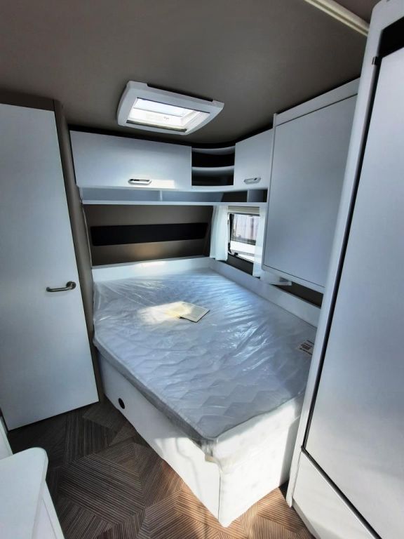 Fahrzeugabbildung Dethleffs c&apos; go 475 FR Verfüg./Sparen Sie 3.222,- €