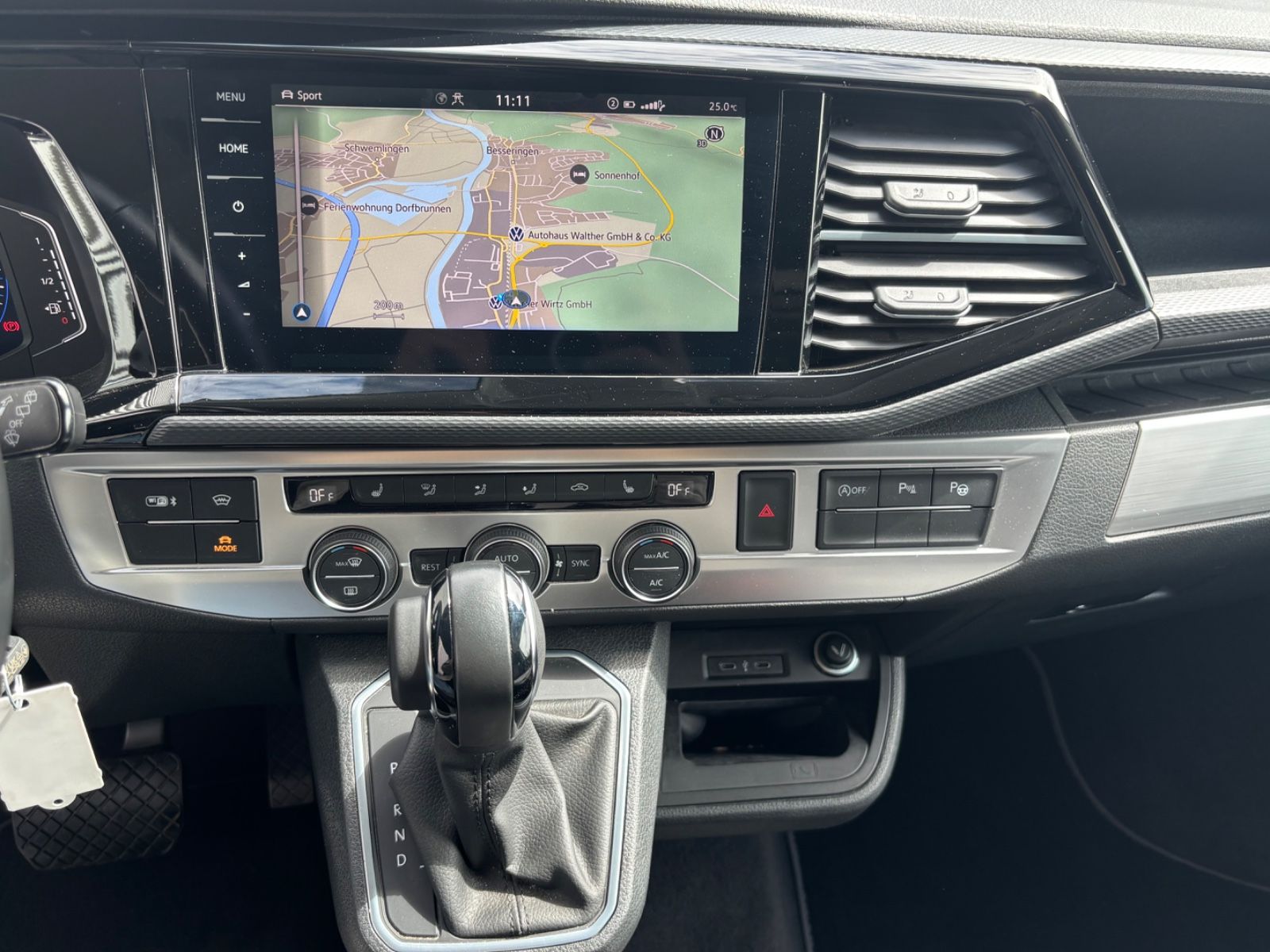 Fahrzeugabbildung Volkswagen T6 California Beach Kam Shz Ahk