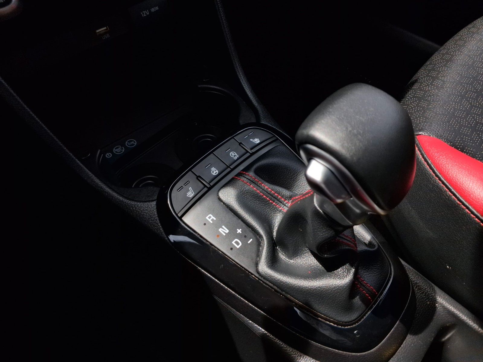 Fahrzeugabbildung Kia Picanto GT-Line AMT Leder Navi Kamera 84PS uvm.