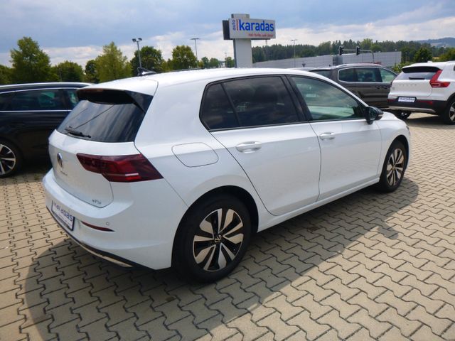 Fahrzeugabbildung Volkswagen Golf VIII 1.5 eTSI Goal >AUT/KAM/NAVI/LED<