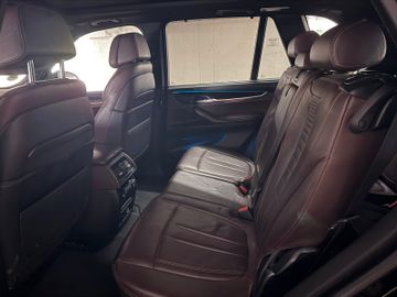 BMW X5 - 12