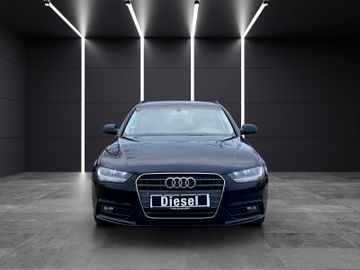 Audi A4 - 1
