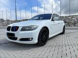 BMW 320d EfficientDynamics Edition - BMW 320: 320d Efficientdynamics Edition