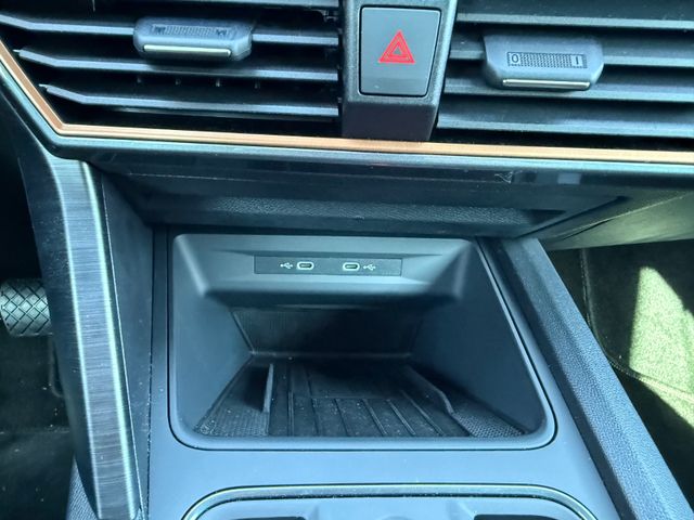Leon ST 1.5 TSI DSG*Navi/Matrix/AHK/Kamera