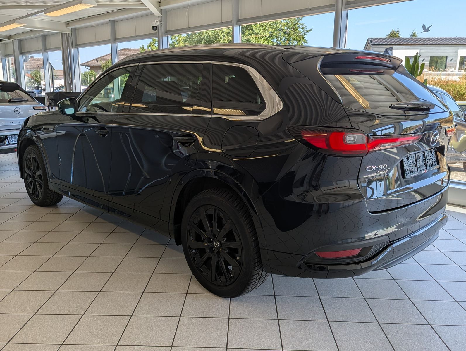 Fahrzeugabbildung Mazda CX-80 3.3L E-SKYACTIV D 254 HOMURA+ 6-Sitze Pano