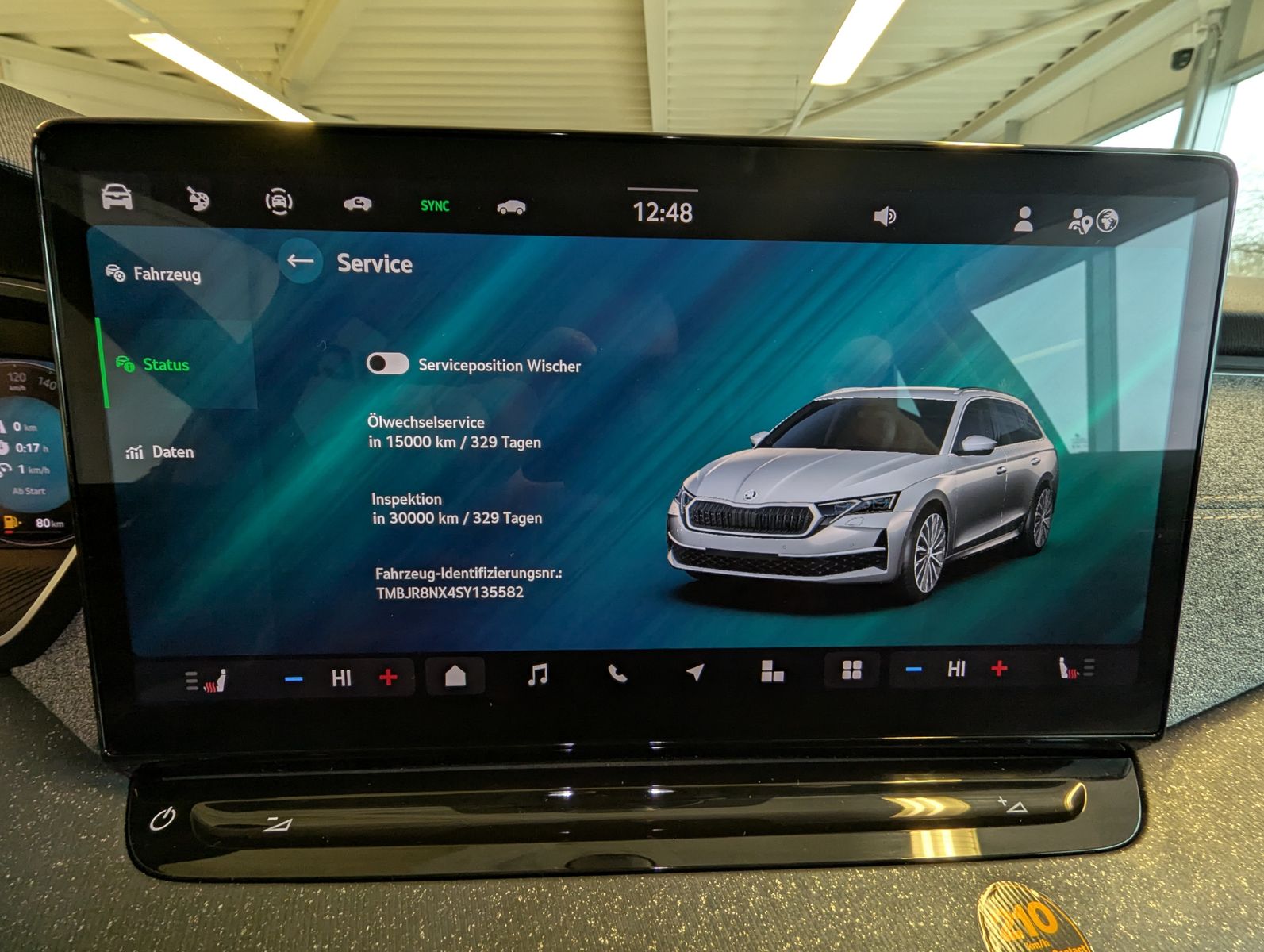 SKODA Octavia 1.5 TSI DSG ACC Style-Paket AHK 5J Garan - Image 32