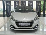 Peugeot 208 Allure*AUTOMATIK*KAM*TEMP*NAV* - Peugeot 208 Gebrauchtwagen