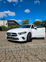 Mercedes-Benz A220 4MATIC - weiß - 2019 EZ - Mercedes-Benz W201