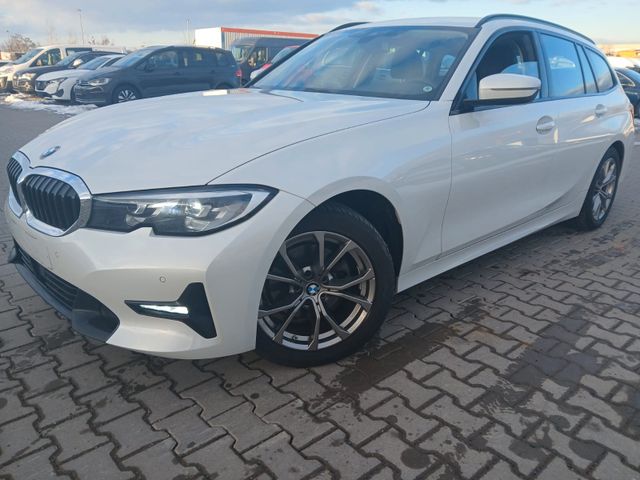 BMW 320 d Sport Line 2.0 190PS/Leder/SzHz/Virtual/KL