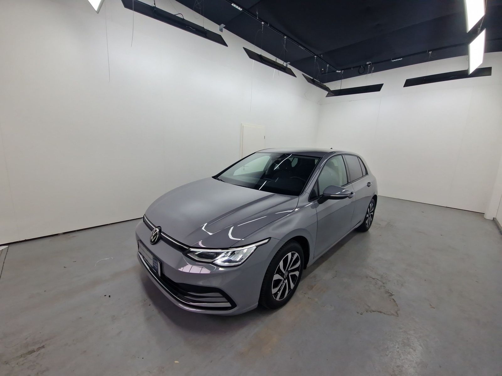 VW Golf VIII 2.0 TDI Active Automatik