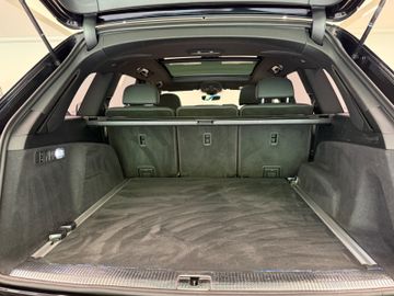 Audi Q7 - 11