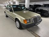 Mercedes-Benz E 230