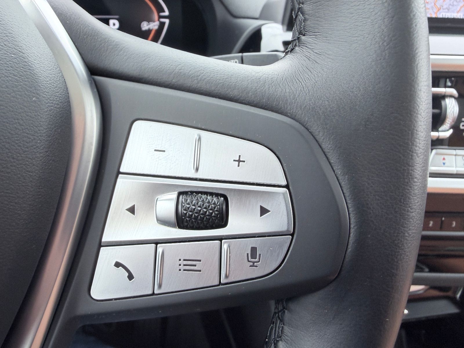 BMW X3 xDrive 20 d Aut. PANORAMA/AHK/STANDHEIZUNG foto 28