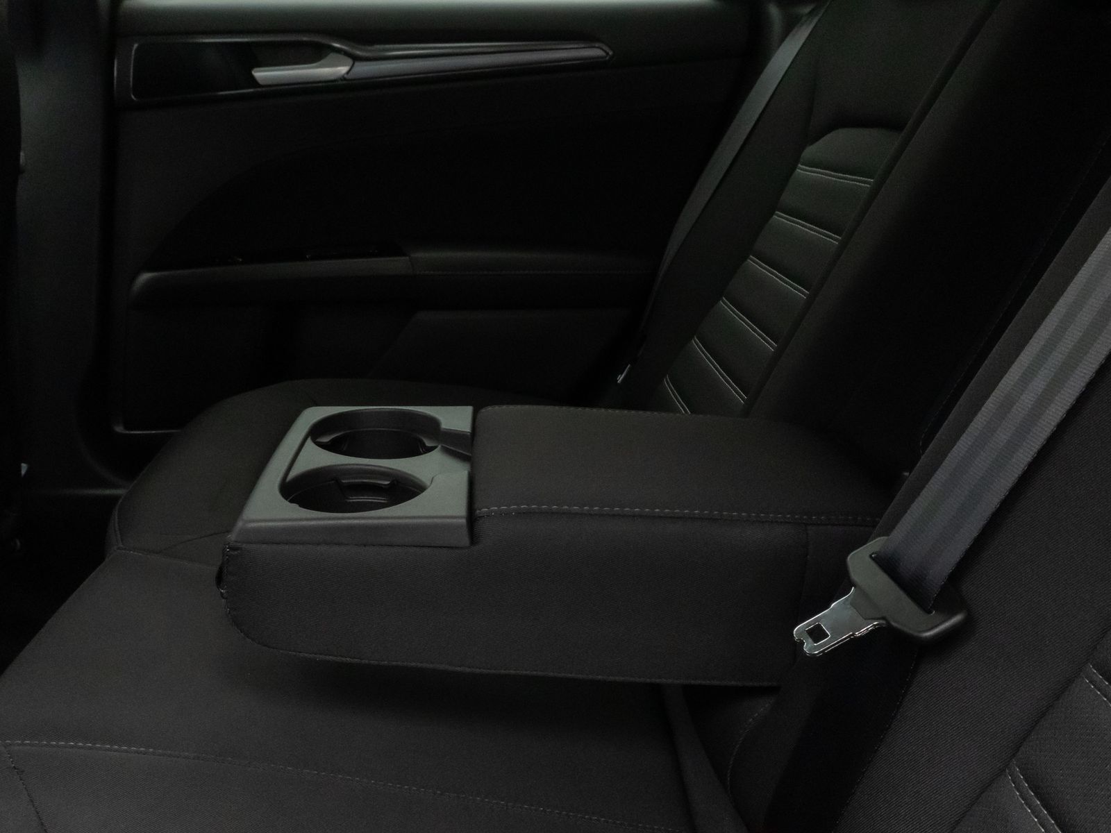 Fahrzeugabbildung Ford Mondeo Turnier Titanium Kamera SYNC StzhzgV/H