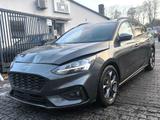 Ford Focus ST-Line 1.0 ACC TEMP NAVI PDC R-CAM - Ford Focus Unfallwagen