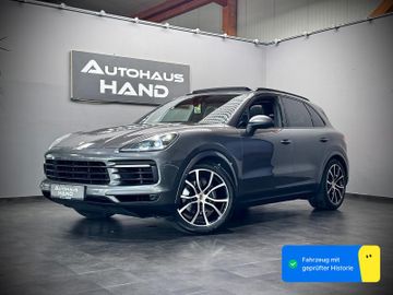 Porsche Cayenne - 1
