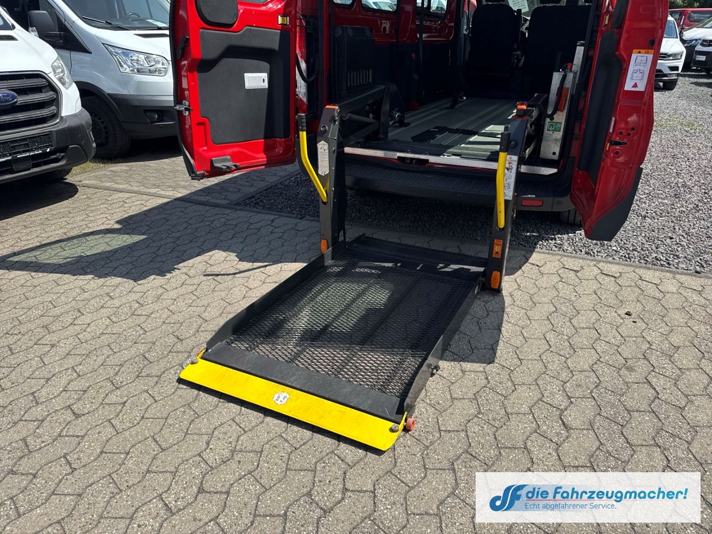 Fahrzeugabbildung Ford Transit Kombi 350 L3 Trend 2.2 TDCi DPF *2588 *K