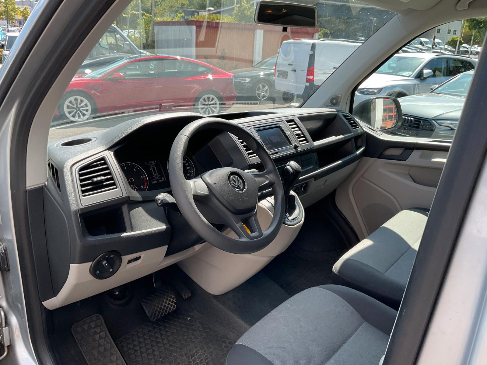 Volkswagen T6 Transporter 2.0 TDI 150 PS DSG Lang 9 Sitzer