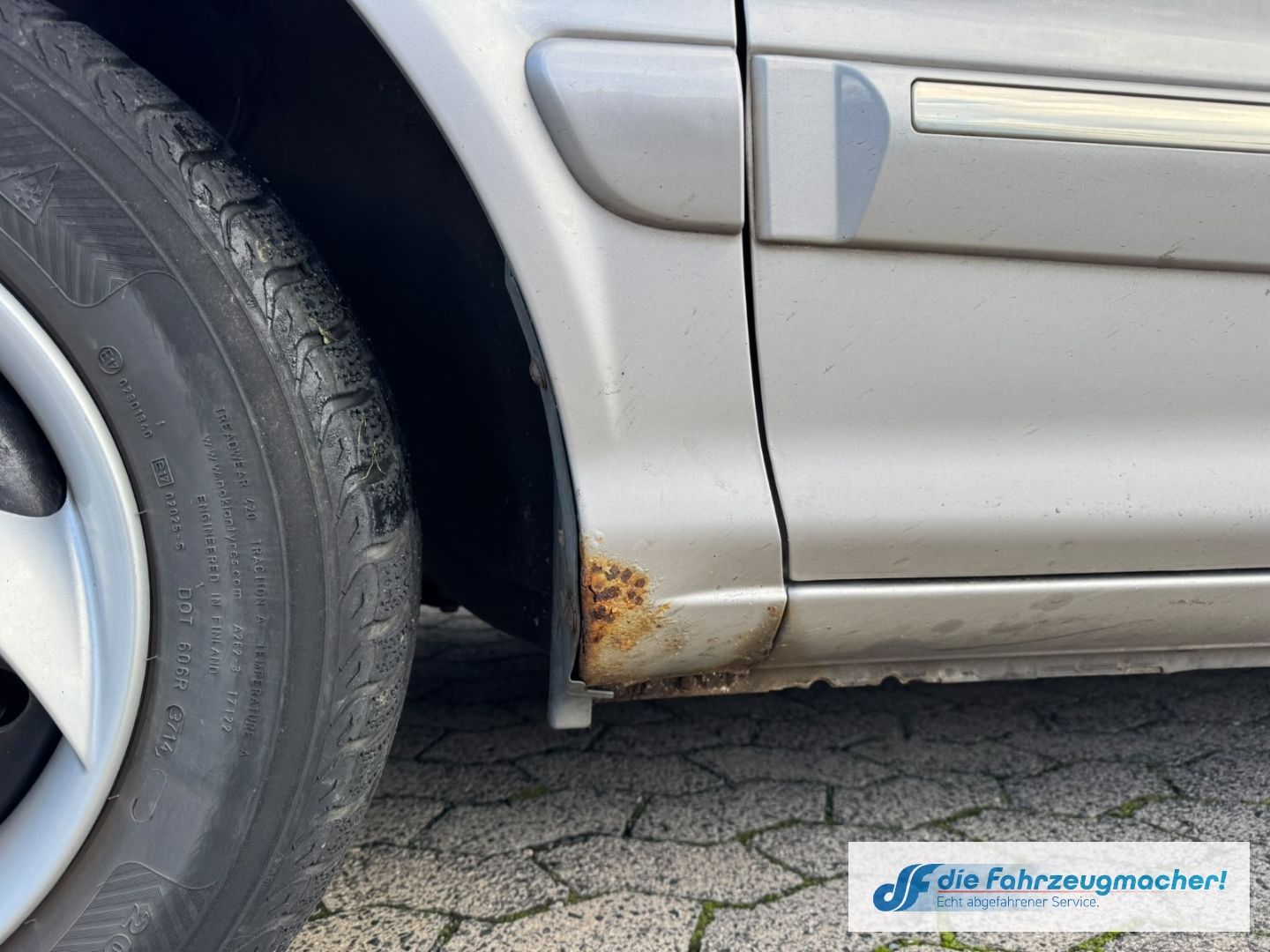 Fahrzeugabbildung Hyundai Trajet 2.0 GLS Team 06 *TÜV 07/27* Klima el.SP S