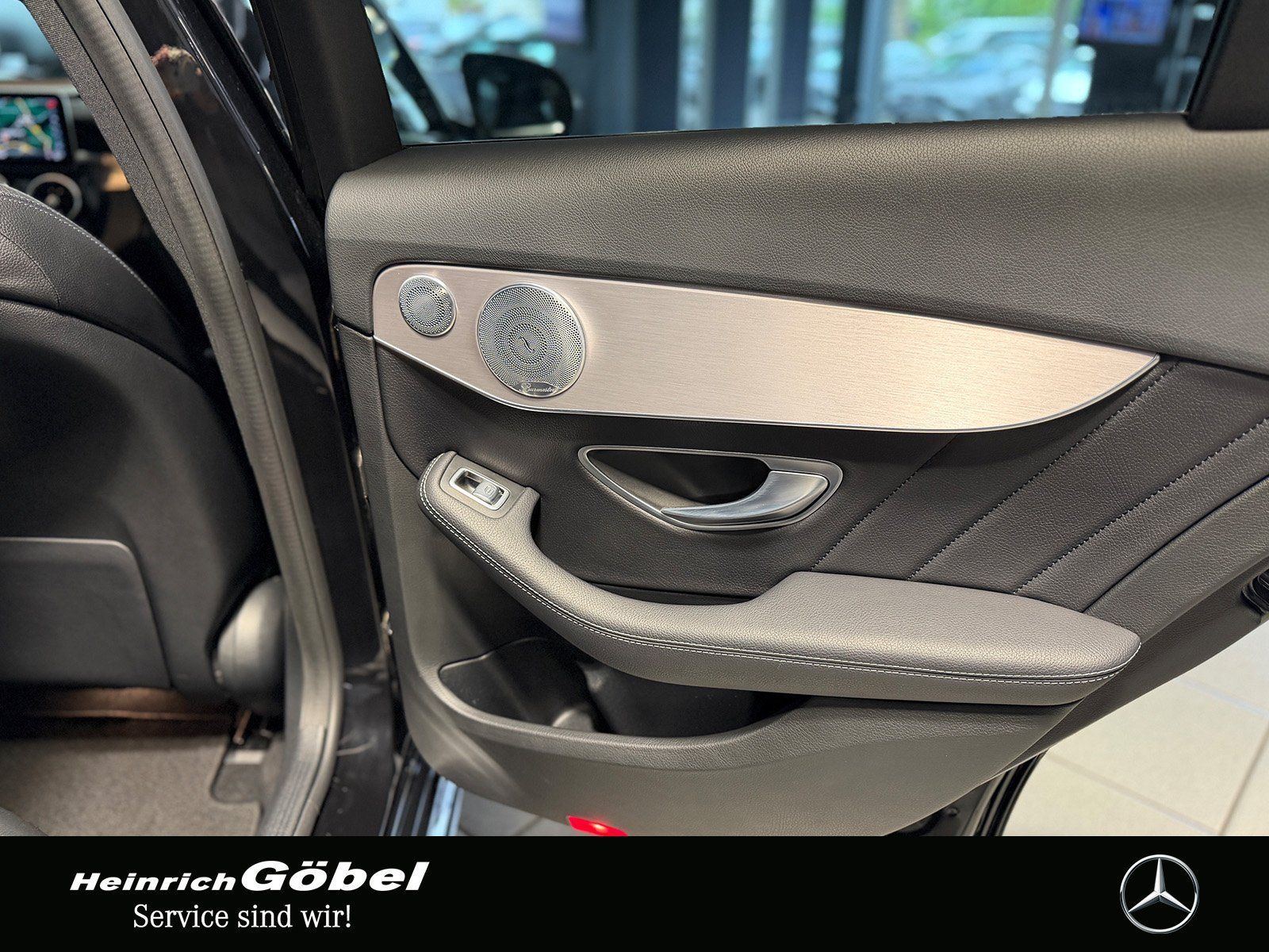 Fahrzeugabbildung Mercedes-Benz C 220 d AMG Line (EURO 6d-TEMP)