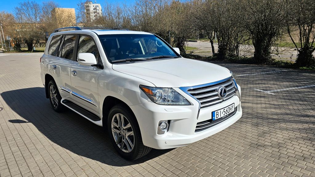 Lexus LX 570
