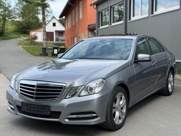 Mercedes E 200 - 1