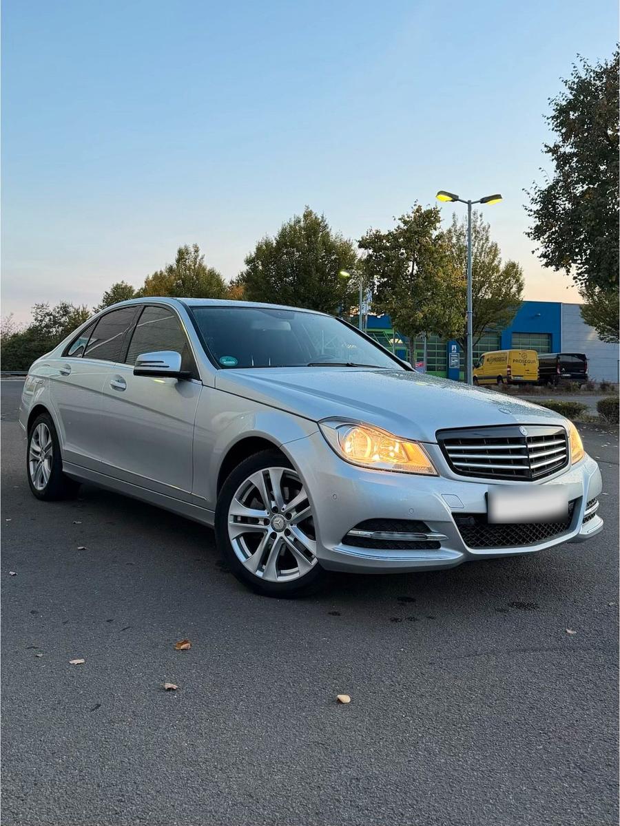 Mercedes-Benz C 200