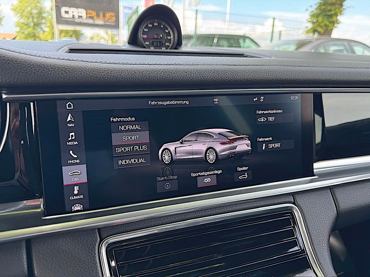 Fahrzeugabbildung Porsche Panamera 4 S Sport Chrono *Pano*Sportabgas*LED*