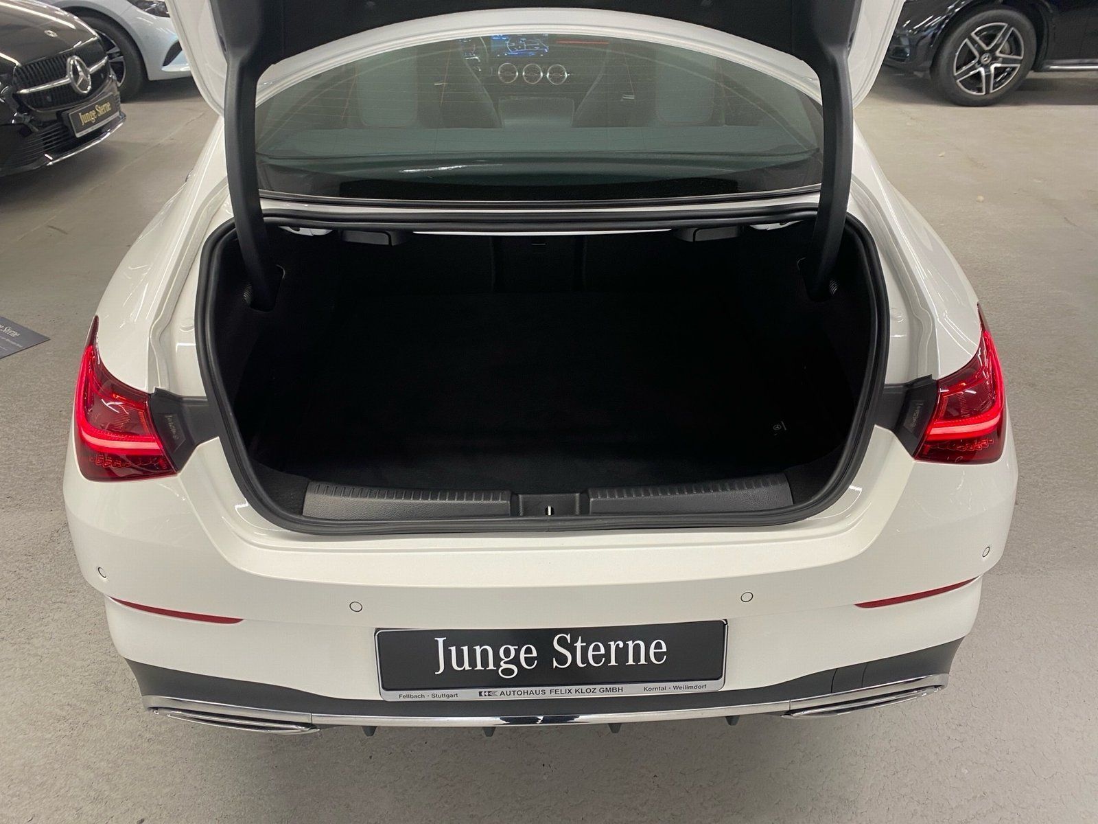 Fahrzeugabbildung Mercedes-Benz CLA 220 d AMG Plus*Pano*HUD*360*Distro*Multibeam
