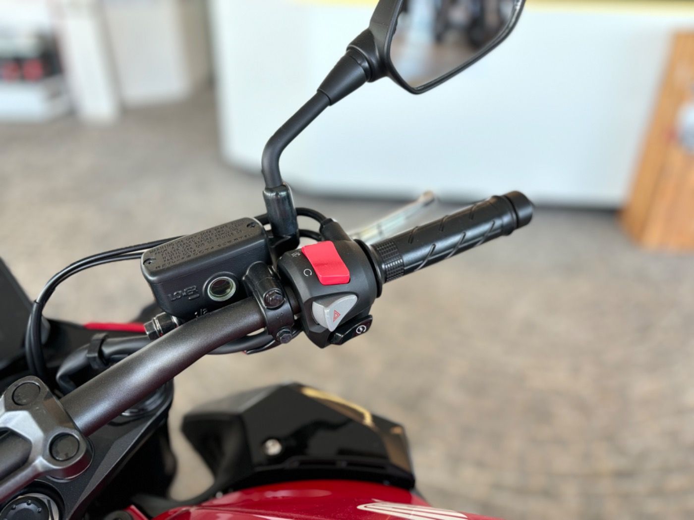 Fahrzeugabbildung Honda CB 500 Hornet 2025