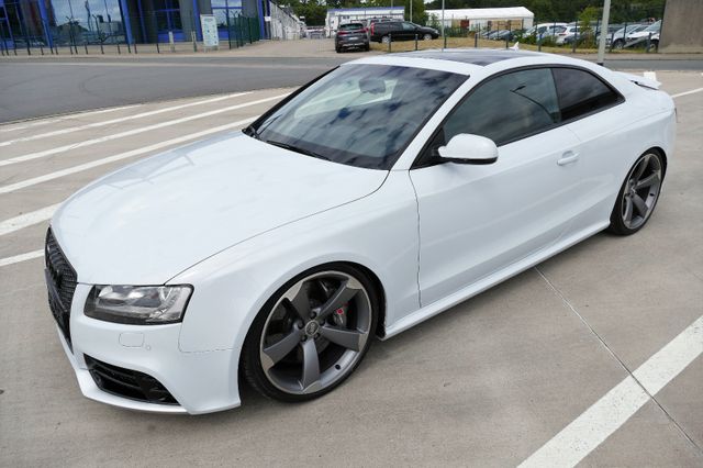 Audi RS5 4.2 V8 FSI S tronic quattro AUDI EXCLUSIVE