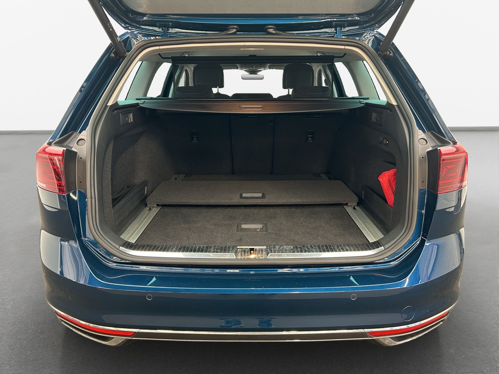 Volkswagen Passat Variant - Bild 11